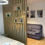 Meb Apartments - Park Lake