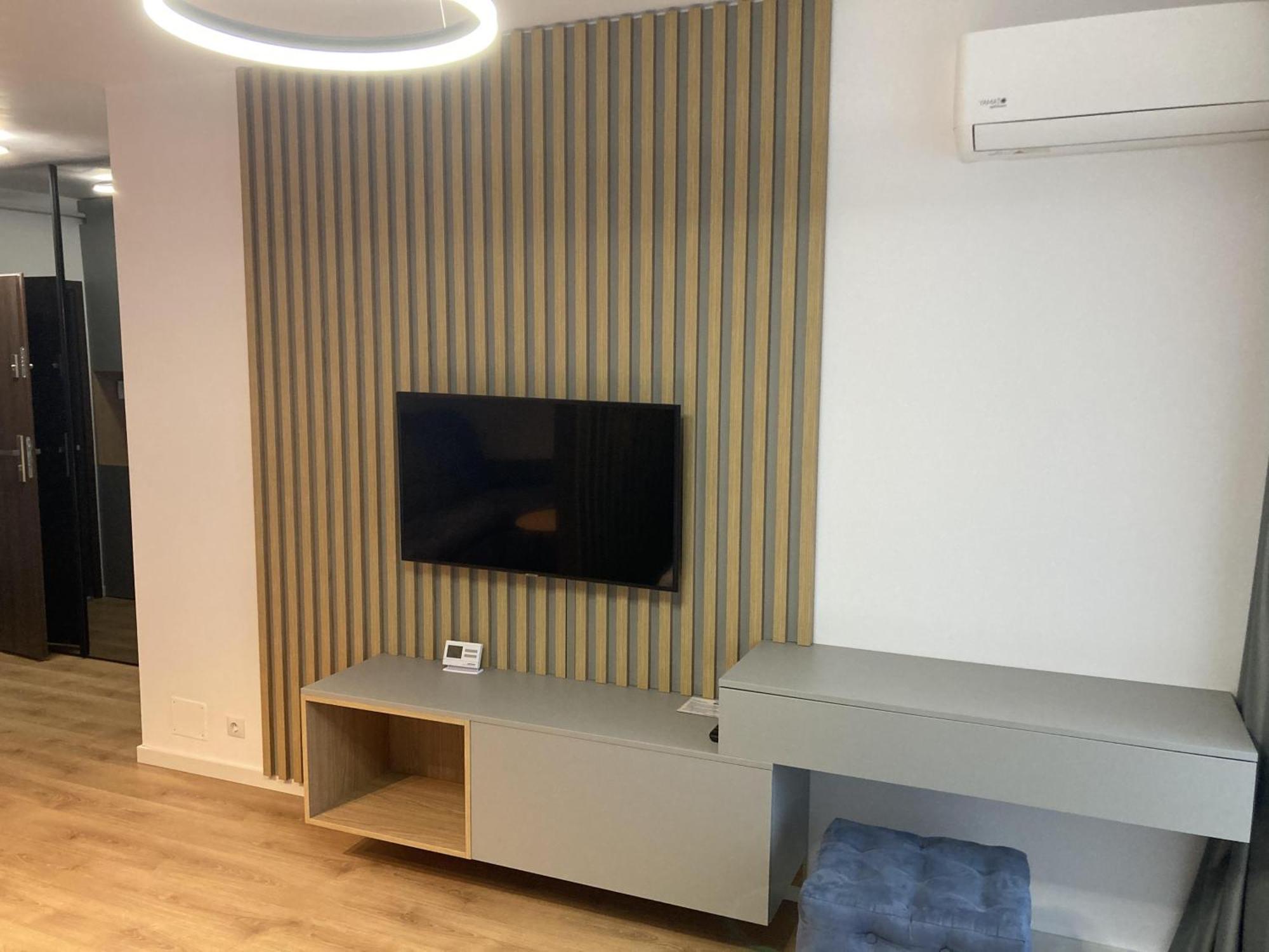 Meb - Park Apartment